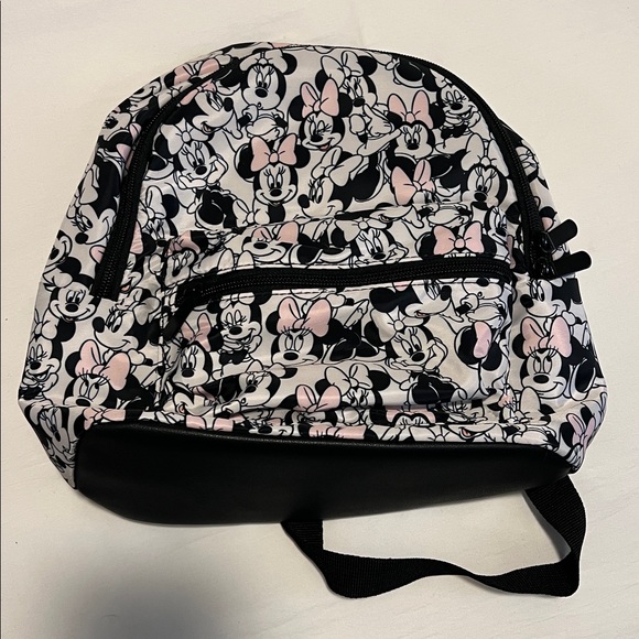 Minnie Mouse Backpack - Picture 2 of 3